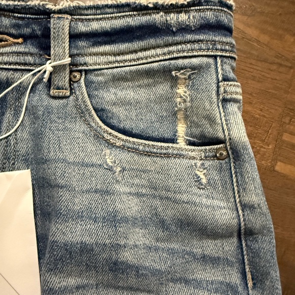 KanCan Light Blue Distressed Jean Shorts 15” waist  NWT - Picture 12 of 16